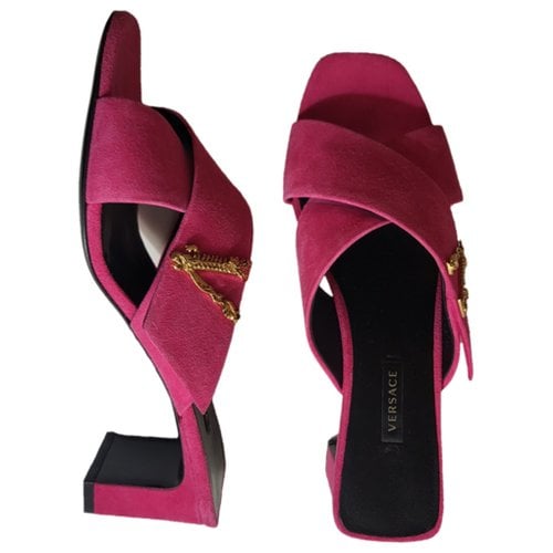 Pre-owned Versace Sandals In Pink