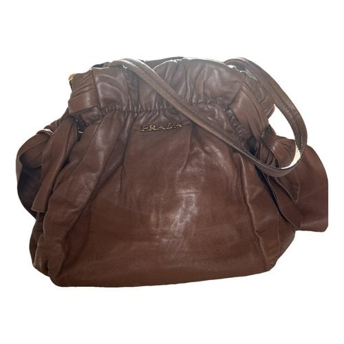 Pre-owned Prada Leather Crossbody Bag In Brown