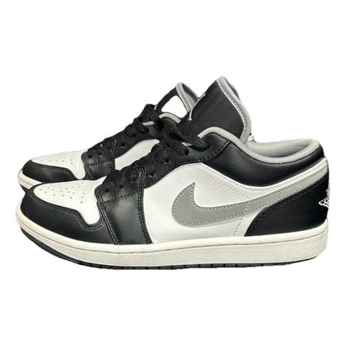 Pre-owned Jordan 1 Leather Low Trainers In Black