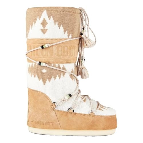 Pre-owned Alanui Snow Boots In Beige