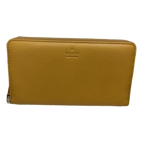 Pre-owned Gucci Leather Wallet In Yellow