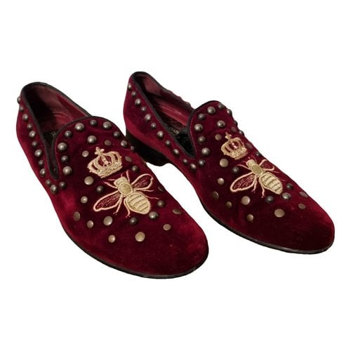 Pre-owned Dolce & Gabbana Flats In Burgundy