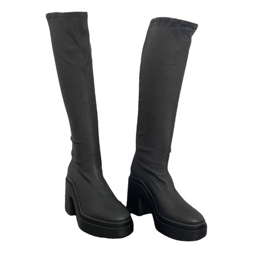 Pre-owned Robert Clergerie Leather Boots In Black