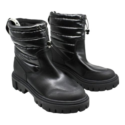 Pre-owned Calvin Klein Leather Snow Boots In Black