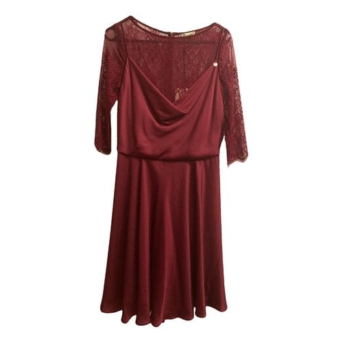 Pre-owned Liujo Silk Mid-length Dress In Burgundy