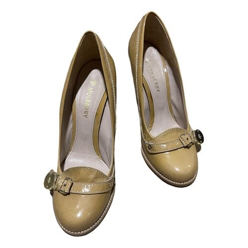 Pre-owned Mulberry Leather Flats In Beige