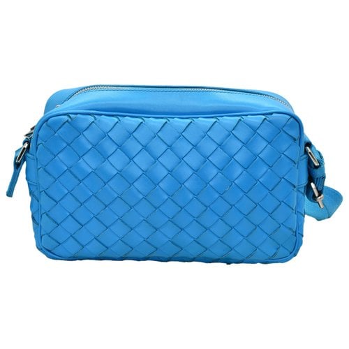 Pre-owned Bottega Veneta Leather Crossbody Bag In Blue