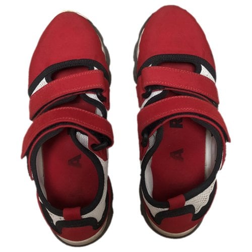 Pre-owned Marni Trainers In Red