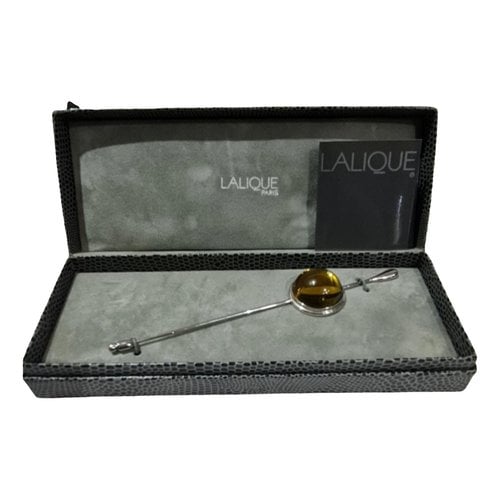 Pre-owned Lalique Pin & Brooche In Silver