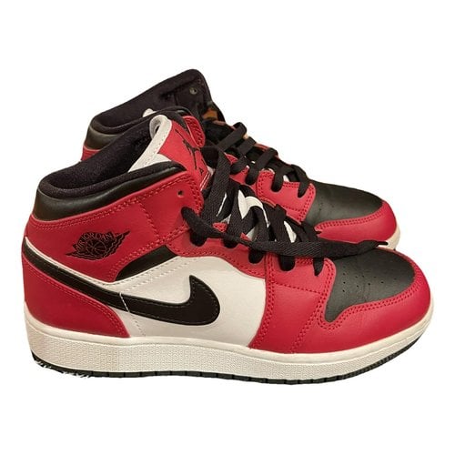 Pre-owned Nike Leather Trainers In Red