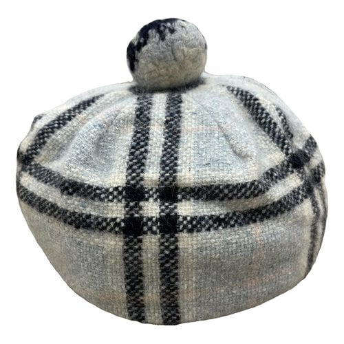 Pre-owned Burberry Wool Beanie In Blue