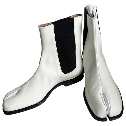 Pre-owned Maison Margiela Tabi Leather Western Boots In White