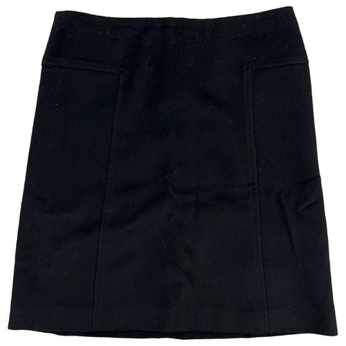 Pre-owned Fendi Velvet Mini Skirt In Black