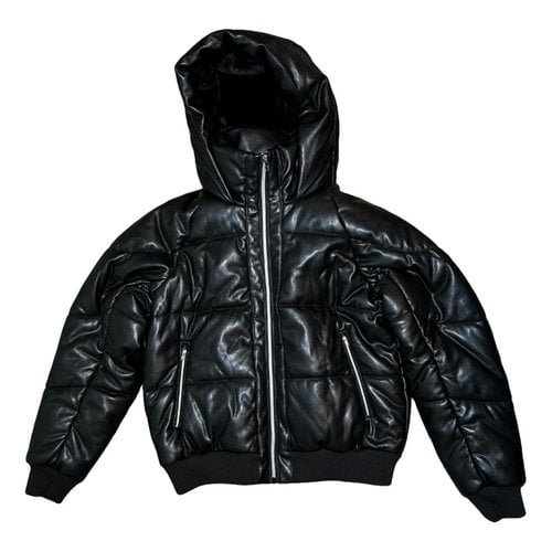Pre-owned Alo Yoga Vegan Leather Puffer In Black