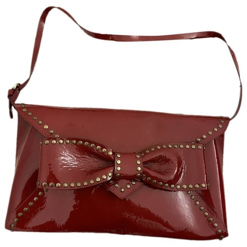 Pre-owned Moschino Leather Clutch Bag In Burgundy