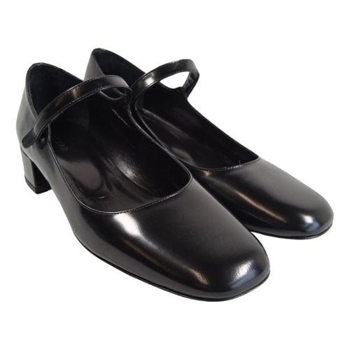 Pre-owned By Far Patent Leather Flats In Black