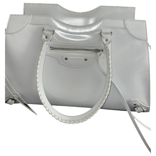 Pre-owned Balenciaga City Patent Leather Handbag In White