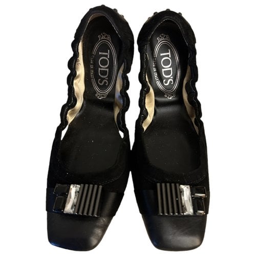 Pre-owned Tod's Ballet Flats In Black