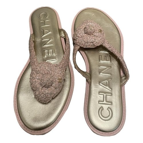 Pre-owned Chanel Cloth Flats In Metallic