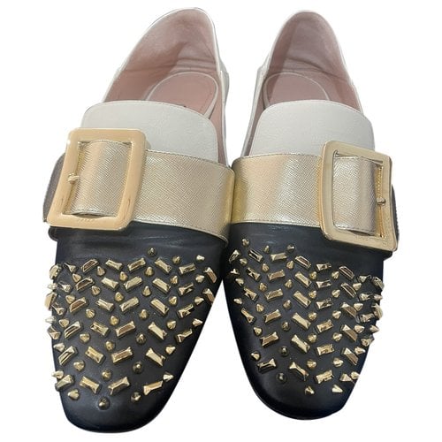 Pre-owned Bally Leather Flats In Gold