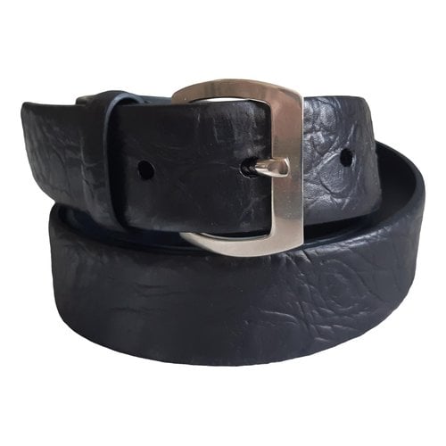 Pre-owned Giorgio Armani Leather Belt In Black