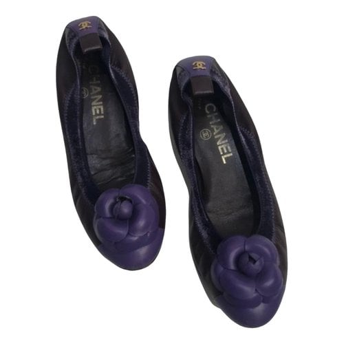 Pre-owned Chanel Leather Ballet Flats In Purple