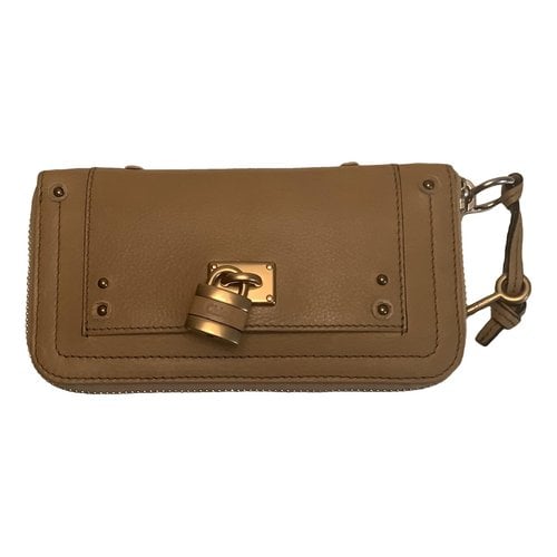 Pre-owned Chloé Leather Wallet In Camel