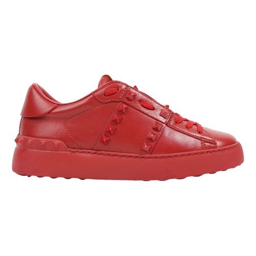 Pre-owned Valentino Garavani Leather Trainers In Red