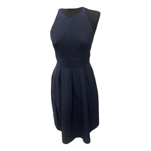 Pre-owned Tara Jarmon Velvet Mid-length Dress In Blue