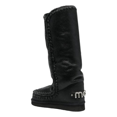 Pre-owned Mou Leather Snow Boots In Black