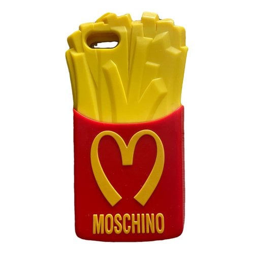 Pre-owned Moschino Purse In Red