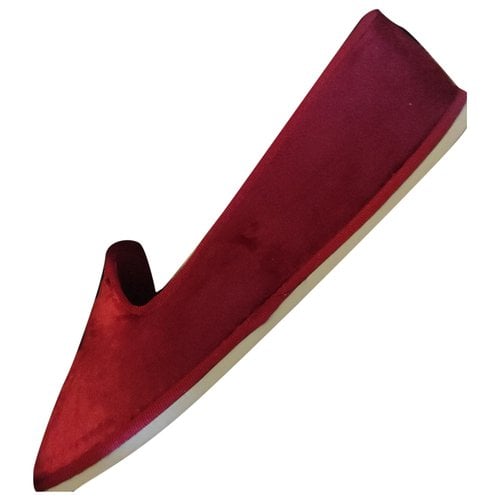 Pre-owned Emporio Armani Velvet Flats In Red