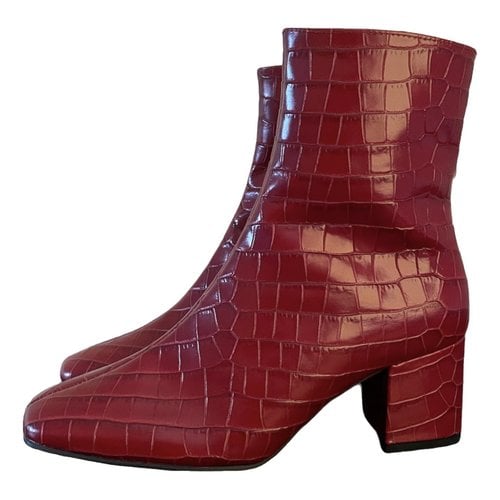 Pre-owned Hogl Leather Ankle Boots In Red
