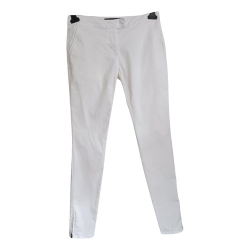 Pre-owned Moschino Carot Pants In White