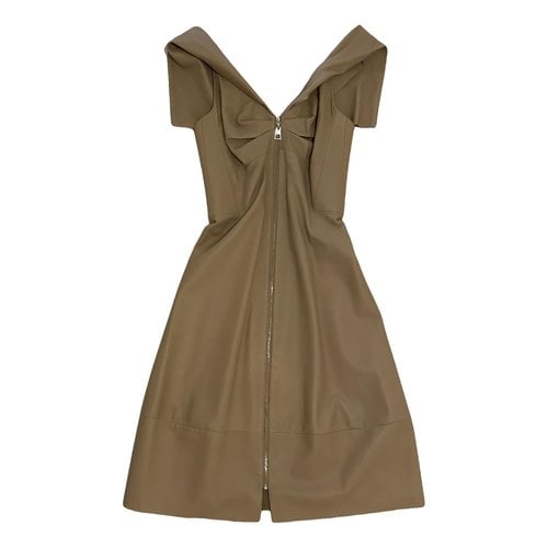 Pre-owned Louis Vuitton Leather Mid-length Dress In Camel