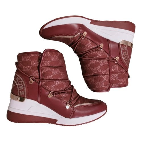 Pre-owned Michael Kors Cloth Snow Boots In Red