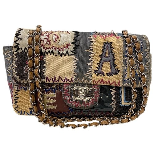 Pre-owned Chanel Timeless/classique Cloth Crossbody Bag In Multicolour
