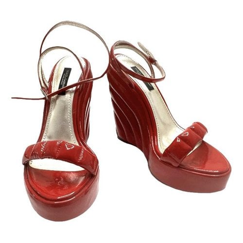 Pre-owned Dolce & Gabbana Patent Leather Sandal In Red