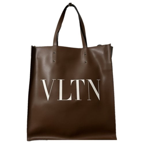 Pre-owned Valentino Garavani Leather Bag In Brown
