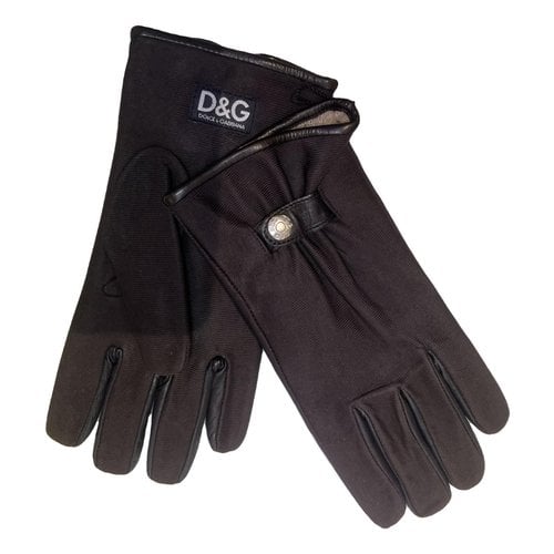 Pre-owned D&g Wool Gloves In Brown