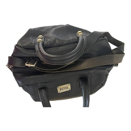 Pre-owned Diesel Leather Crossbody Bag In Black