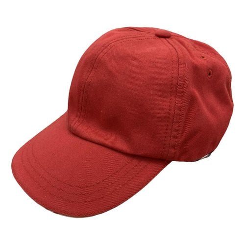 Pre-owned Burberry Cap In Red