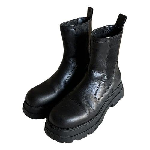 Pre-owned Ash Leather Boots In Black