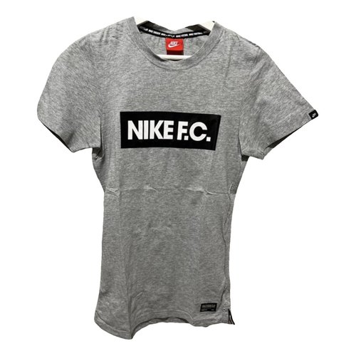 Pre-owned Nike T-shirt In Grey