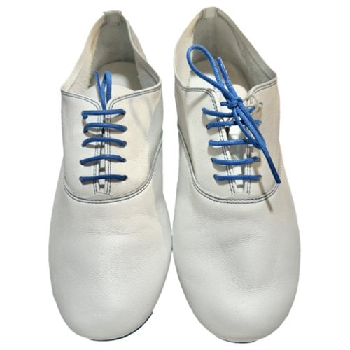Pre-owned Repetto Leather Lace Ups In White