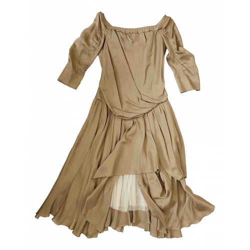 Pre-owned Louis Vuitton Silk Mid-length Dress In Camel