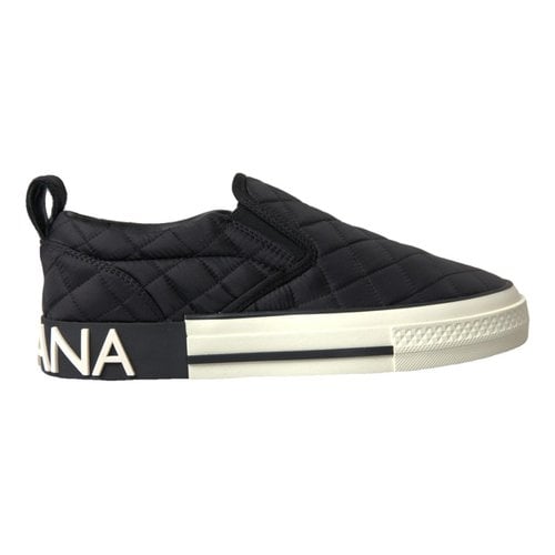 Pre-owned Dolce & Gabbana Trainers In Black