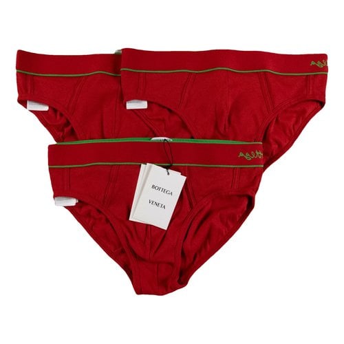 Pre-owned Bottega Veneta Shorts In Red