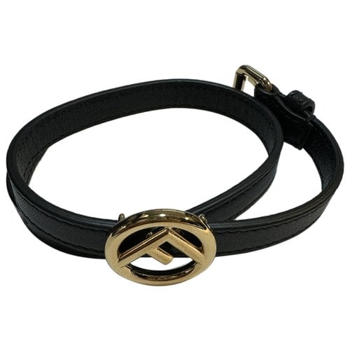 Pre-owned Fendi Leather Bracelet In Black
