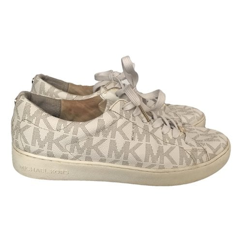 Pre-owned Michael Kors Leather Trainers In Beige